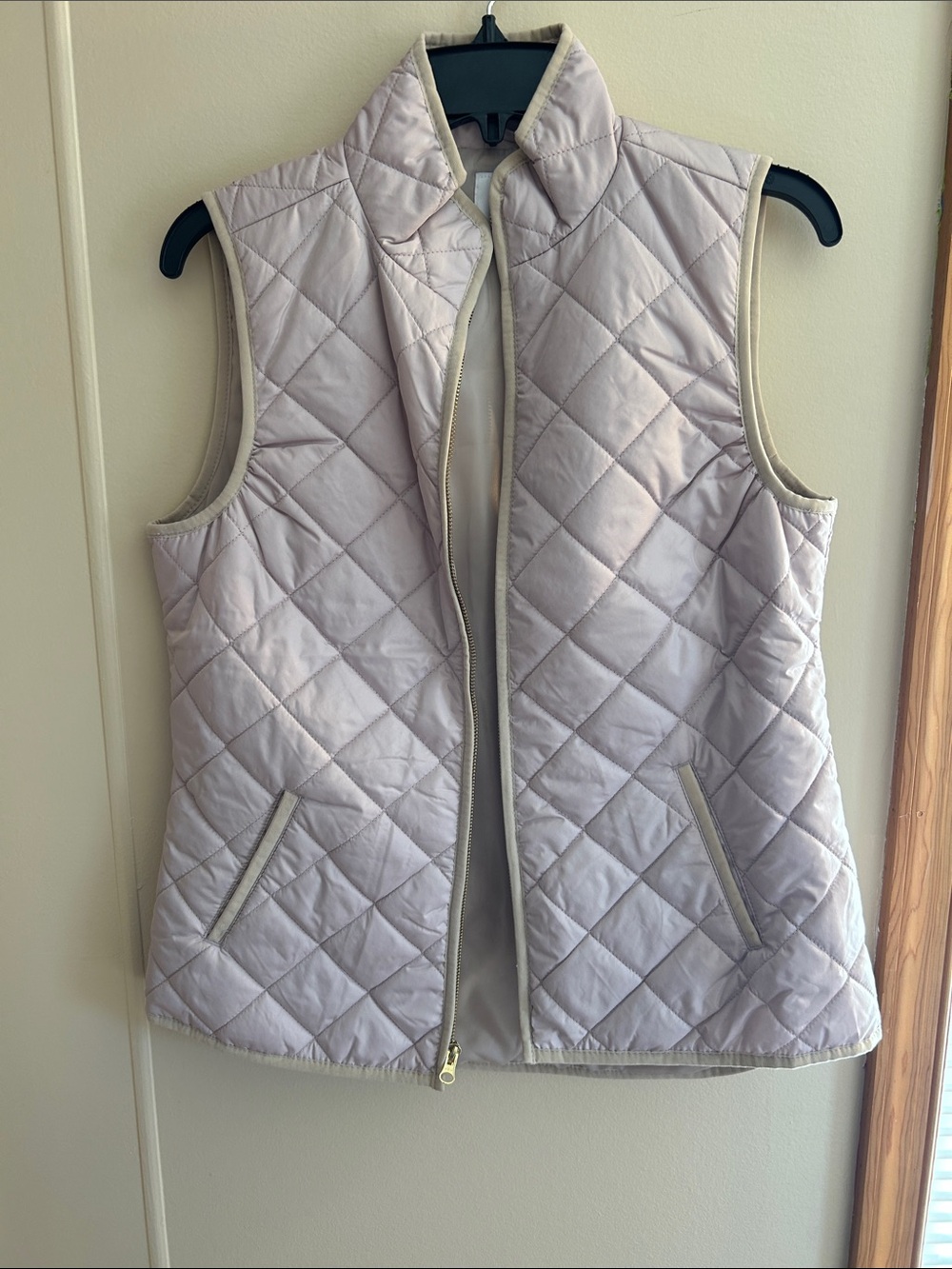 Old Navy Quilted Vest in Light Lavender with Cream Trim
